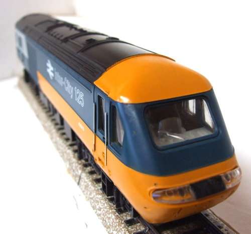 HORNBY OO:Detailed High Speed INTER-CITY Locomotive(Powered) in LIKE NEW unboxed condition (England)
