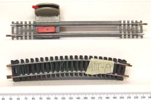 LIMA HO: 5pc Compensation Metal Track in Good,Used un-boxed condition.(Italy)