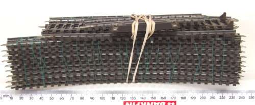 MARKLIN HO: 24pc Mixed 3-Rail AC Metal Track in Fair,Used un-boxed condition.(Germany)