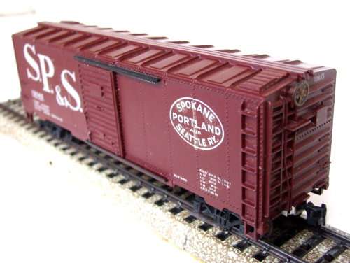 BOX CAR HO: Vintage US 40' S.P.&S Box Car with Sliding Doors in Good Un-boxed condition