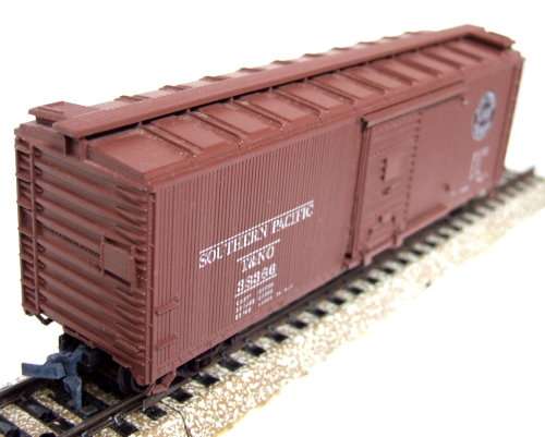 ATHEARN HO:American 40' Southern Pacific Box Car Sold as Scrap
