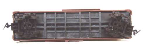 ATHEARN HO:American 40' Southern Pacific Box Car Sold as Scrap