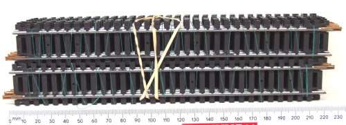 LIMA HO: 20pc Metal Track(403020) in Good,Used un-boxed condition.(Italy)