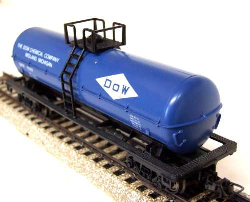 MEHANO HO: Highly Detailed DOW Tanker Wagon in Like New un-boxed condition (Slovenia)