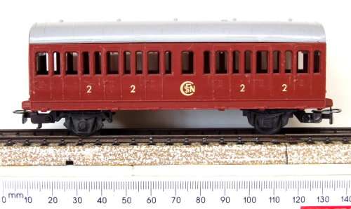 LIMA HO: SNCF Junior  Passenger Coach in Fair unboxed used condition (Italy)