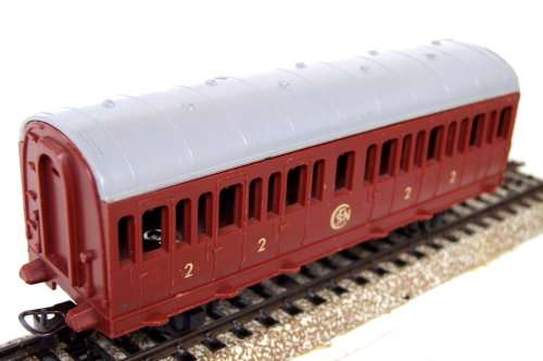 LIMA HO: SNCF Junior  Passenger Coach in Fair unboxed used condition (Italy)
