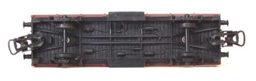 LIMA HO: Unmarked European White Gravel Car with Load in Good un-boxed condition (Italy)