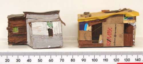 SCENERY HO/OO: 2pc SA Shacks in Good Un-boxed condition