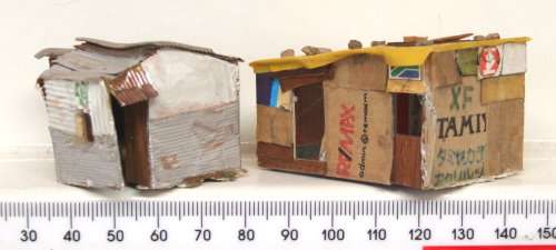 SCENERY HO/OO: 2pc SA Shacks in Good Un-boxed condition