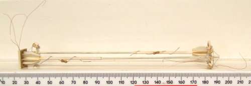 ACC HO: On Auction is this 2pc 6 LED Floodlights in Good Incomplete Working condition.