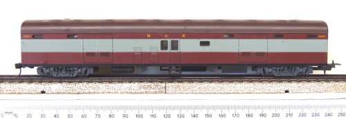 LIMA HO: Vintage SAR "Trans Karoo" Baggage Car in Good Un-boxed used condition(Italy)