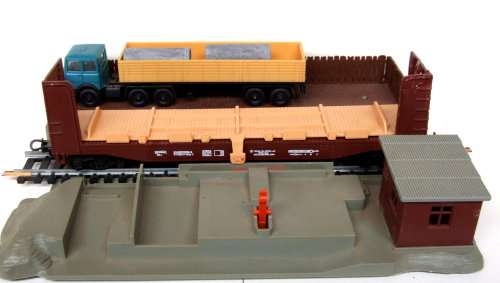 LIMA SCENERY HO: Auto Cement Pipe Unloading Dock in fair used, Un-boxed condition(Italy)
