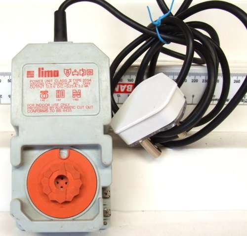 LIMA POWER SUPPLY:  12V DC Power Supply/Controller in good un-boxed condition(Italy)