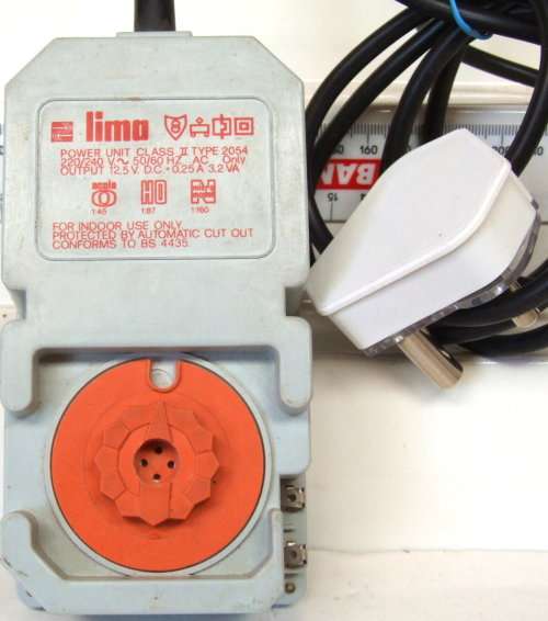 LIMA POWER SUPPLY:  12V DC Power Supply/Controller in good un-boxed condition(Italy)
