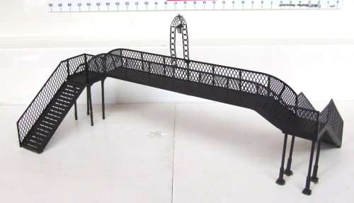 SCENERY HO/OO:  Double Track Detailed Foot Bridge in Good Un-boxed condition(China)