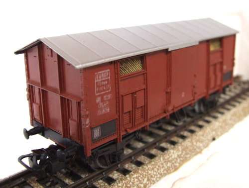 MARKLIN HO: 3-rail AC All Metal Freight Wagon in Like New un-boxed condition (Germany)