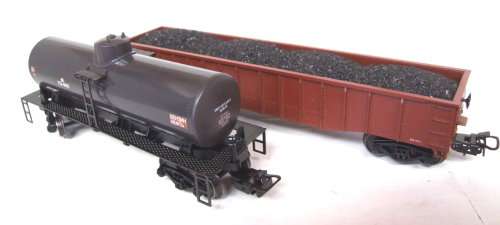 MARKLIN HO: 3-rail AC Freight Set (47899) in Like New boxed condition (Germany)