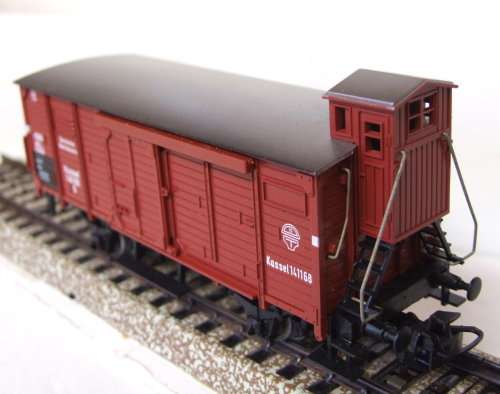 MARKLIN HO: 3-rail AC Plastic/Metal Freight Wagon in Like New un-boxed condition (Germany)
