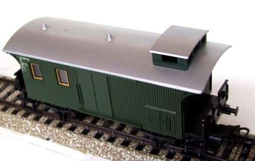 MARKLIN HO: 3-rail AC Plastic Brake Van with Open Door in Like New un-boxed condition (Germany)