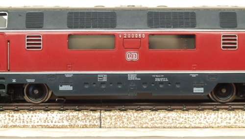 MARKLIN HO:3021 Diesel Locomotive DB V200 060 in Very Good un-boxed condition (Germany)