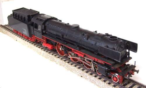 FLEISCHMANN HO: Vintage DB 4-6-2 Steam Loco 01 220 in Fair, Used Un-boxed condition (Germany)
