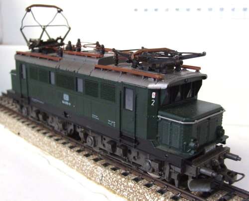 ROCO HO: Vintage DB Electric Loco in C4, Used Un-Boxed condition (Austria)