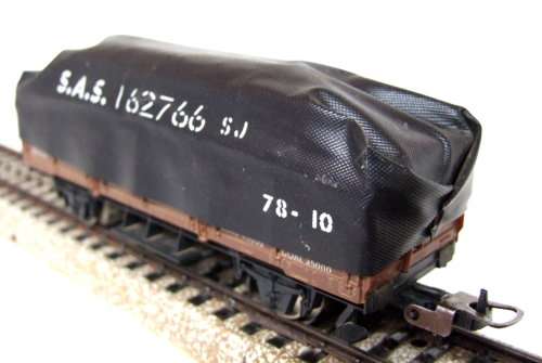 LIMA HO: SAR ES Freight Car with Tarpaulin in Fair used un-boxed condition (Italy)