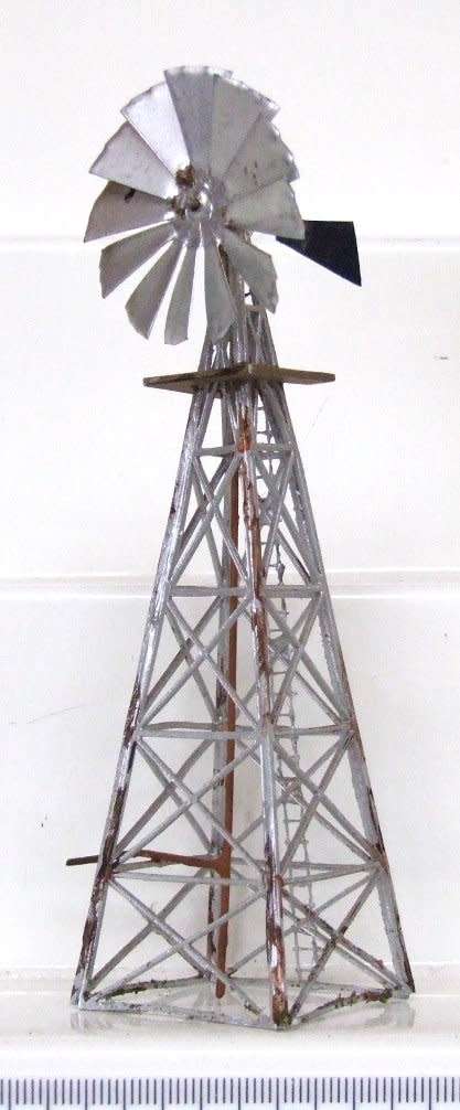 SCENERY HO: All Metal Climax 130mm Custom made Water Mill in Good Un-boxed condition(RSA)