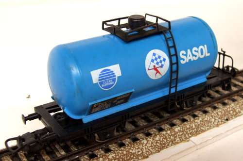 LIMA HO: SAR SASOL Tanker in Good used, Un-boxed condition (Italy)