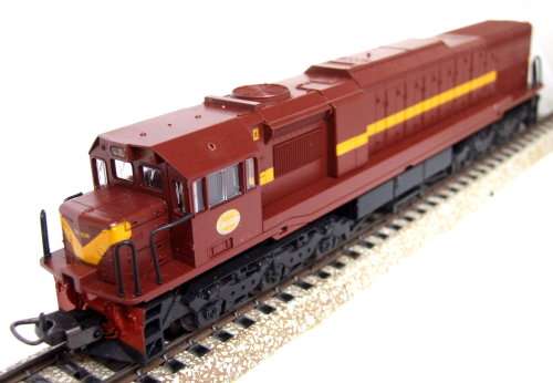 LIMA HO:SAR `Trans Karoo` Class 34 Diesel Loco(34-228) in Excellent Operating boxed condition(Italy)