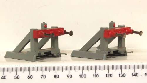 HORNBY DUBLO OO:  2x Vintage English Springloaded Bufferstops in Good Boxed condition(England)