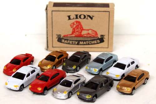 SCENERY N: 10x Multi Colour, Luxury Model Cars for N-Scale Layout in Good condition.(China)