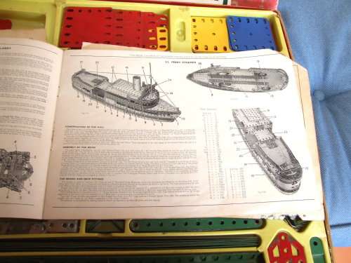 MECCANO: 2x Imcomplete Vintage Meccano sets ( No 3 and No 5) in Fair condition.(England)