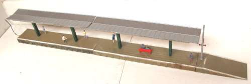 SCENERY HO: Typical Oldstyle European Station Platform with Lights in Fair Un-boxed condition