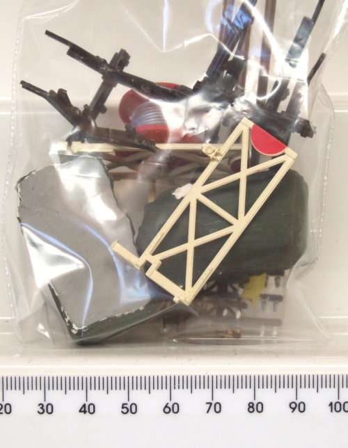 SCENERY HO: Lot of Items in Good Bagged condition.