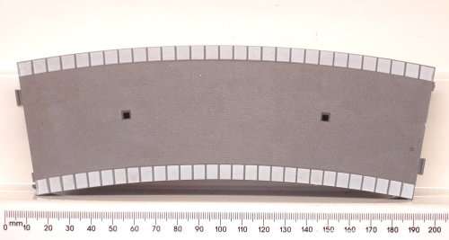 HORNBY ACCESSORIES OO: Curved Section of  Station Platform (R462) in Like New condition.(England)