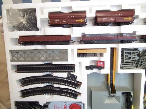 LIMA  HO: SAR E919 Electric Freight/Coal Train Set (107400 AA) in Very Good boxed condition (Italy)