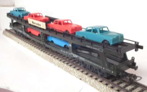 LIMA HO: UP Car Carrier With 6x Car load in Very Good Boxed condition (Italy)