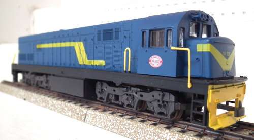 FRATESCHI HO:  SAR Class 34 Blue Train Diesel Locomotive in Fair Boxed and Used Condition(Brazil)