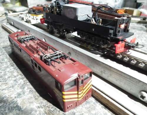 LIMA HO: Upmarket SAR `Trans Karoo` E5 Locomotive in Very Good un-boxed Operating condition.(Italy)