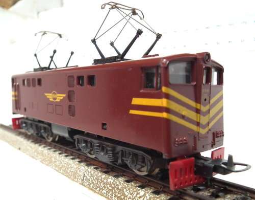 LIMA HO: Upmarket SAR `Trans Karoo` E5 Locomotive in Good un-boxed Operating condition.(Italy)
