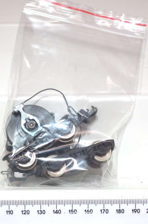 LIMA HO: Complete SAR E5 Powered Locomotive Bogeys in Good un-boxed condition for Parts.(Italy)