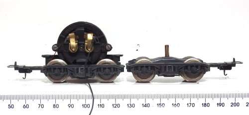 LIMA HO: Complete SAR E5 Powered Locomotive Bogeys in Good un-boxed condition for Parts.(Italy)