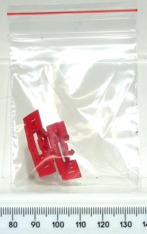 LIMA HO: SAR E5 `Trans Karoo` Locomotive cowcatchers in Good un-boxed condition for Parts.(Italy)