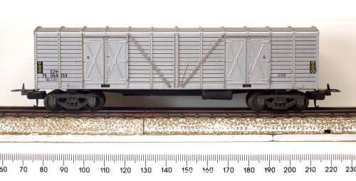 LIMA HO: Silver SAR OZ Wagon in Fair un-boxed condition (Italy)