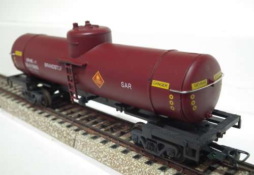 FRATESCHI HO: SAR Single Dome Fuel Tanker Wagon in Good un-boxed condition (Brazil)