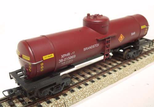 FRATESCHI HO: SAR Single Dome Fuel Tanker Wagon in Good un-boxed condition (Brazil)