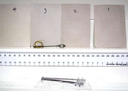 SCENERY OO: 7pc English 5x Street Lights + 2x Telephone Poles in Good Boxed condition(China)