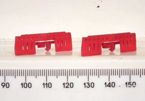 LIMA HO: SAR E5 `Trans Karoo` Locomotive cowcatchers in Good un-boxed condition for Parts.(Italy)