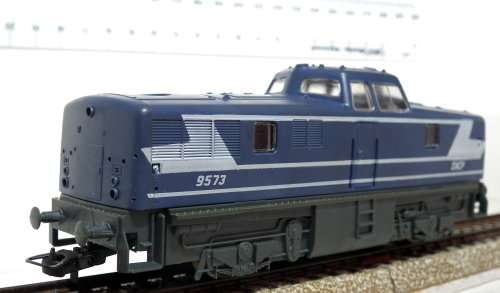 LIMA HO: SNCF Class V80 Diesel Loco Running Number 9573 in Like New Boxed condition(Italy)